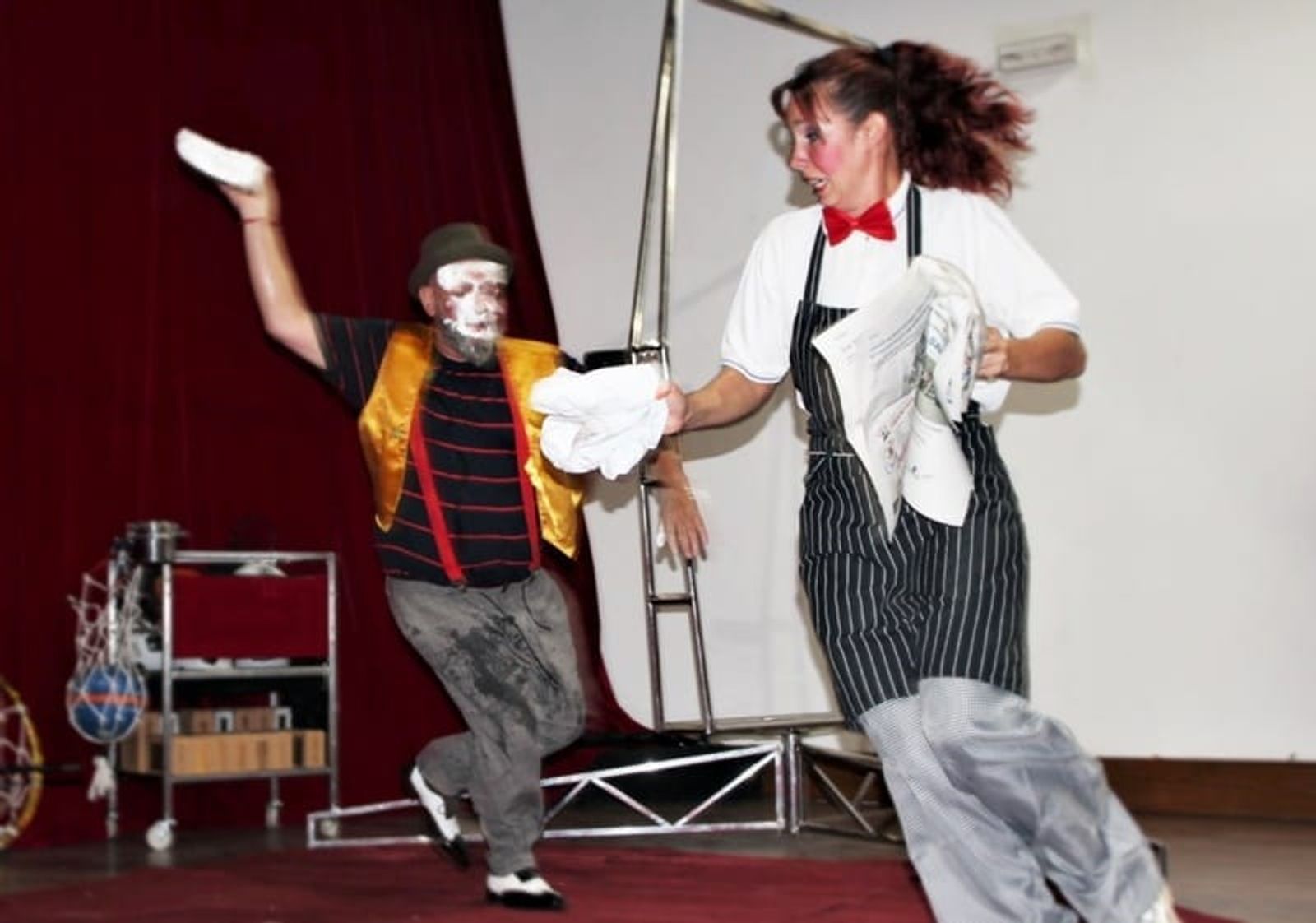 Clown Balto dejó “mudo” al público de Yaiza