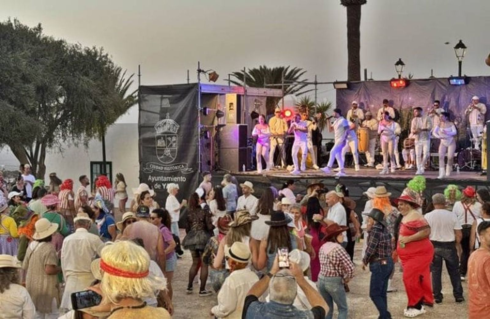 Las Breñas recupera desde hoy su Carnaval con disfraces tradicionales, gofio y música en directo