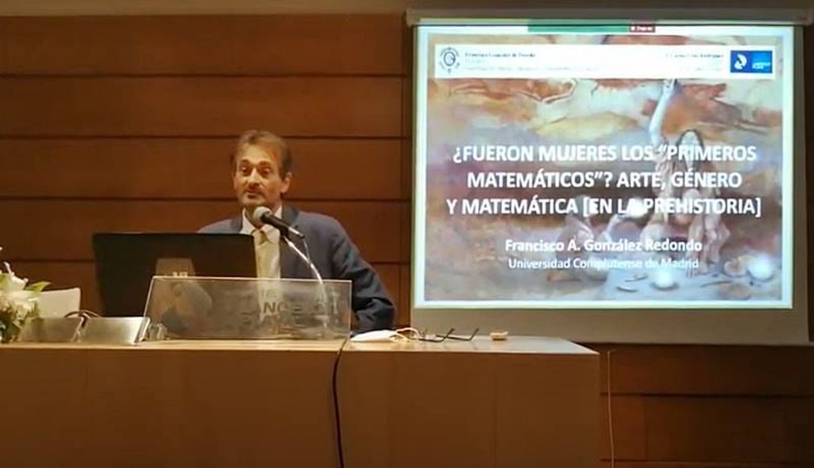 [Vídeo] Conferencia ‘¿Fueron mujeres los ‘primeros matemáticos’? Arte, Género y Matemática’