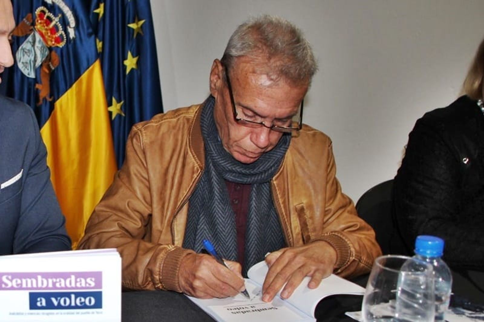 Esteban Rodríguez Eugenio, recoge historias de Yaiza, en su libro ‘Sembradas a voleo’