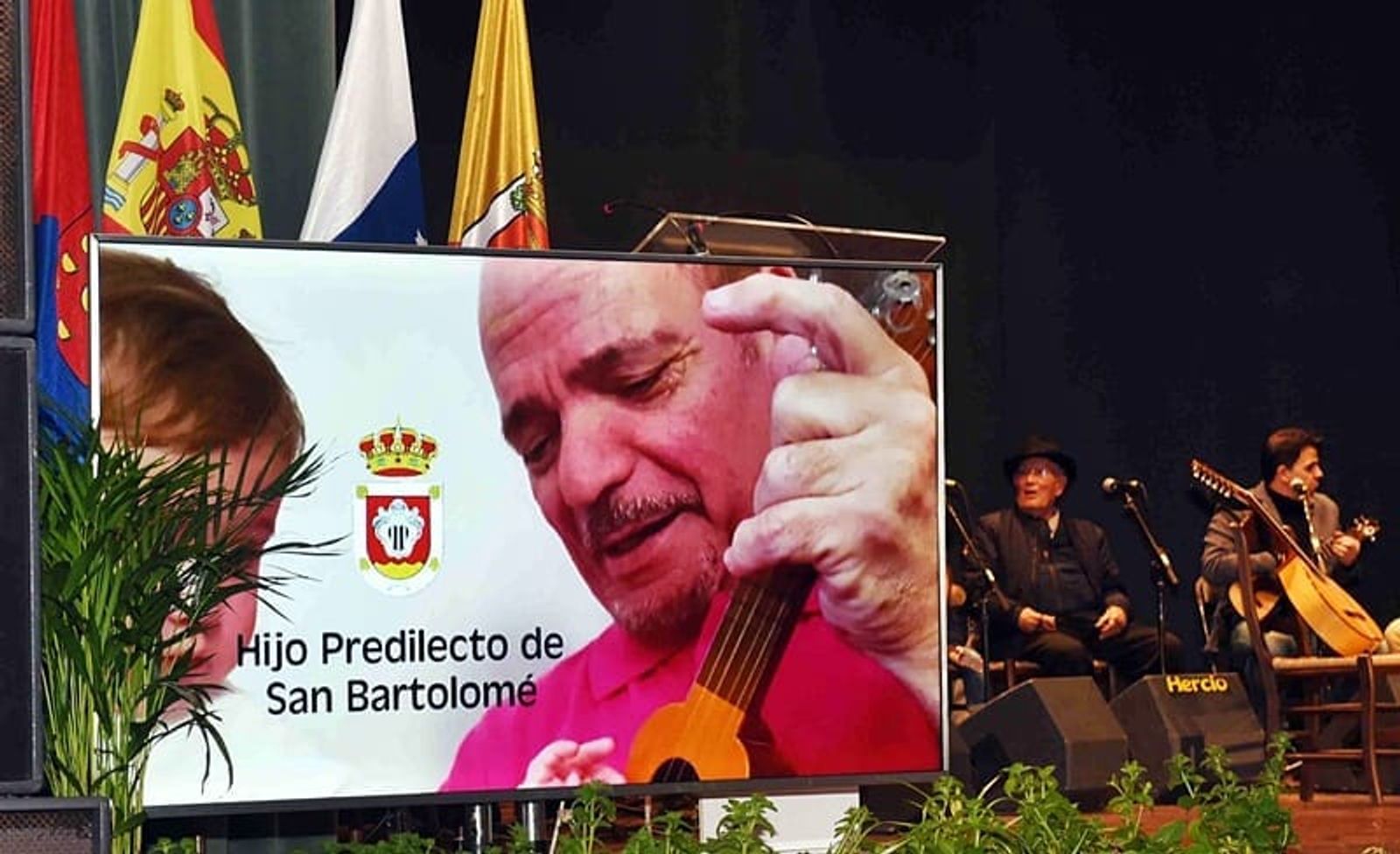 Florían Corujo ya es hijo predilecto de San Bartolomé