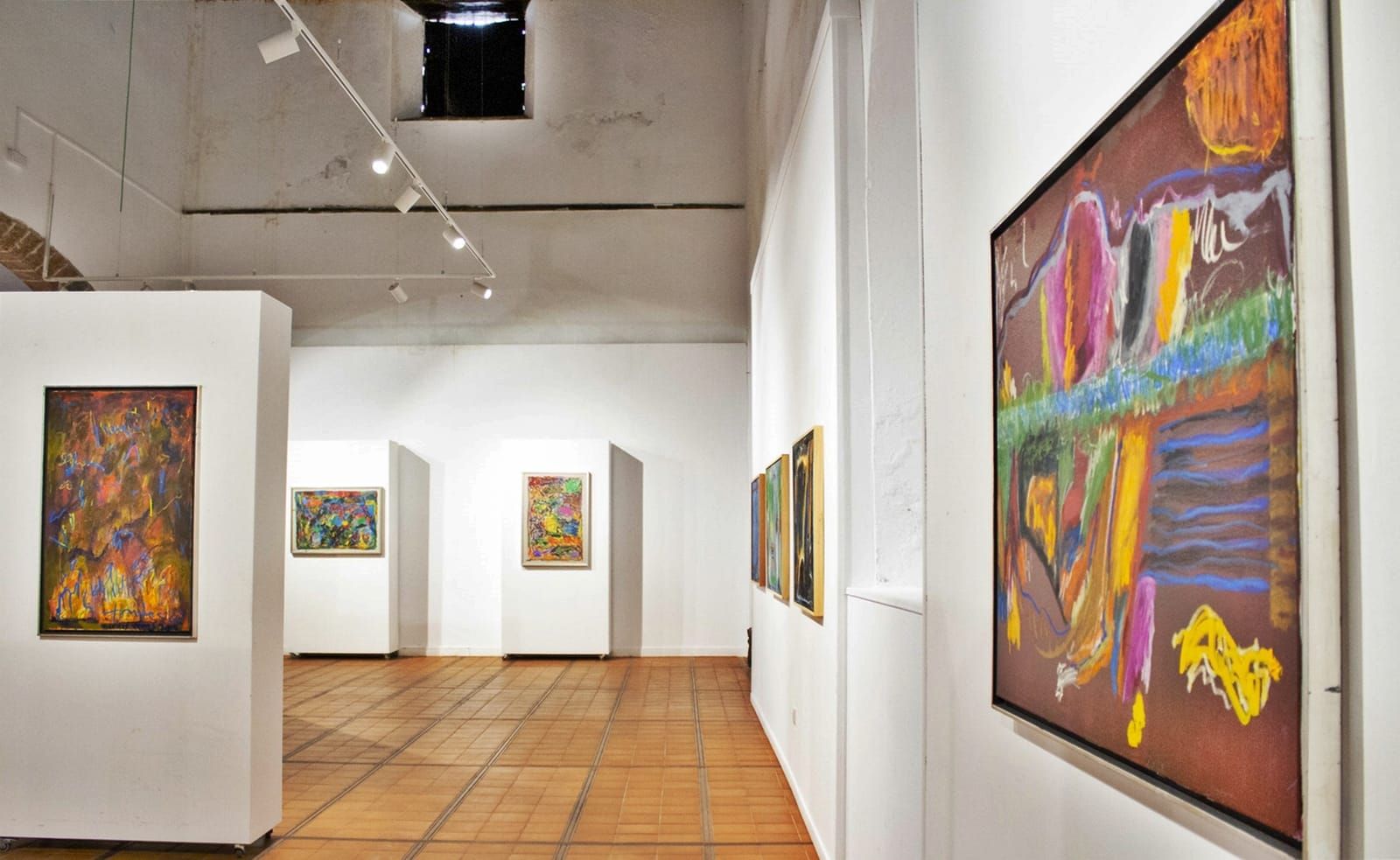 Inaugurada la exposición de Vicente Verdú en el Convento de Santo Domingo