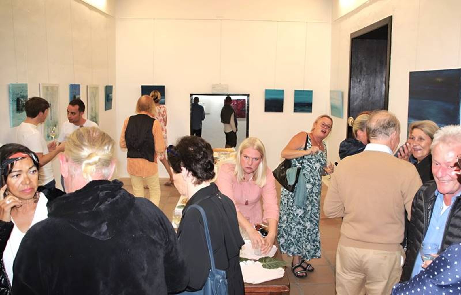 Edda Reents expone ‘Dame una sonrisa’ en la Casa de la Cultura de Yaiza