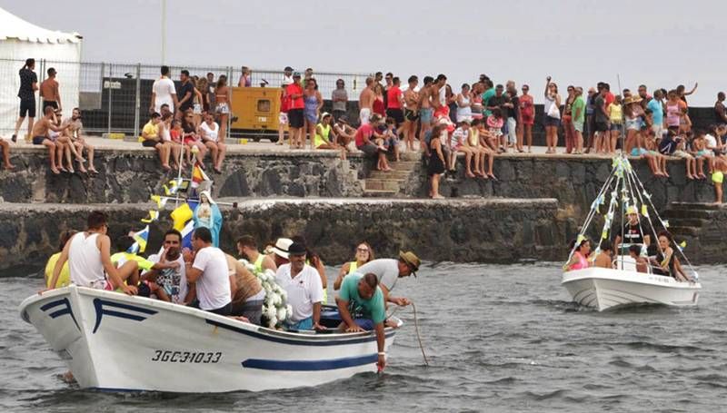 Caleta de Caballo celebra las Fiestas de la Lapa 2025 con un programa lleno de música y diversión