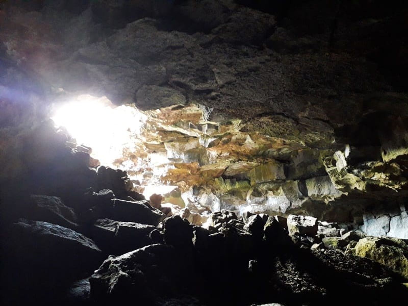 '¿Qué es la espeleología?' - Exposición colectiva 