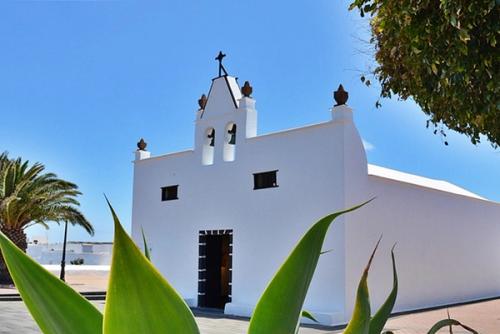 La Ermita de San Antonio recupera el espíritu del “symposion” con una conversación sobre arte, poesía y música