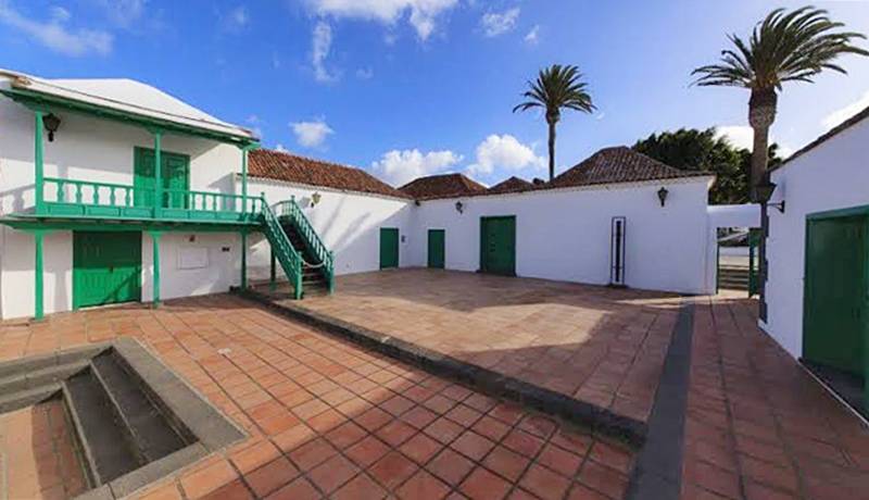 casa cultura benito perez armas