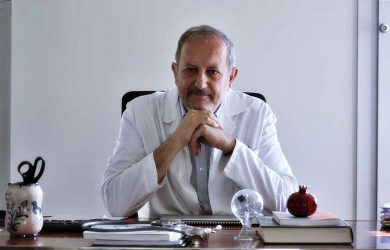 Nicolás Olea, autor de ‘Libérate de tóxicos, impartirá una charla en la isla el próximo lunes