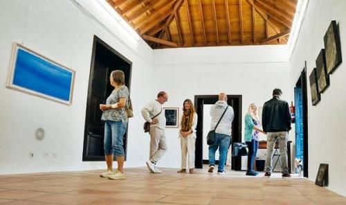 La búsqueda de la calma toma forma en la nueva exposición de Heike Krause en Yaiza