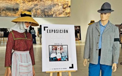 Costa Teguise acoge una exposición sobre vestimenta tradicional canaria