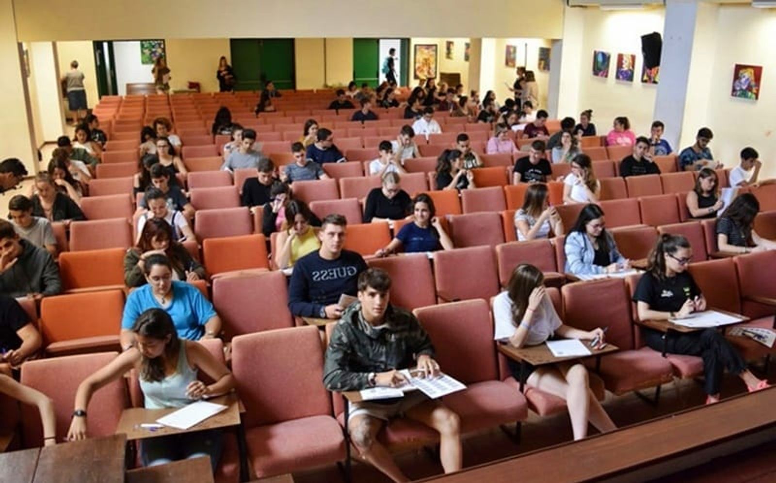 Los  universitarios de Tías tienen hasta el 7 de julio para solicitar las ayudas al estudio