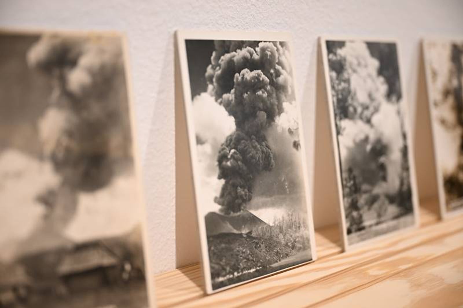 Inaugurada la exposición ‘Entre volcanes’, dentro la Bienal de Arte de Lanzarote
