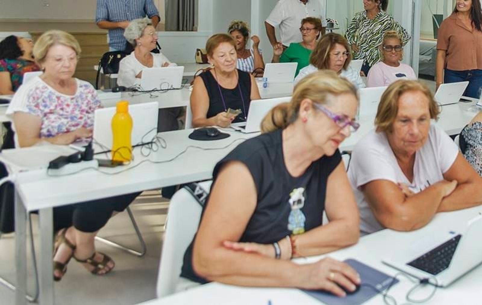 Nuevos cursos para personas mayores en Teguise