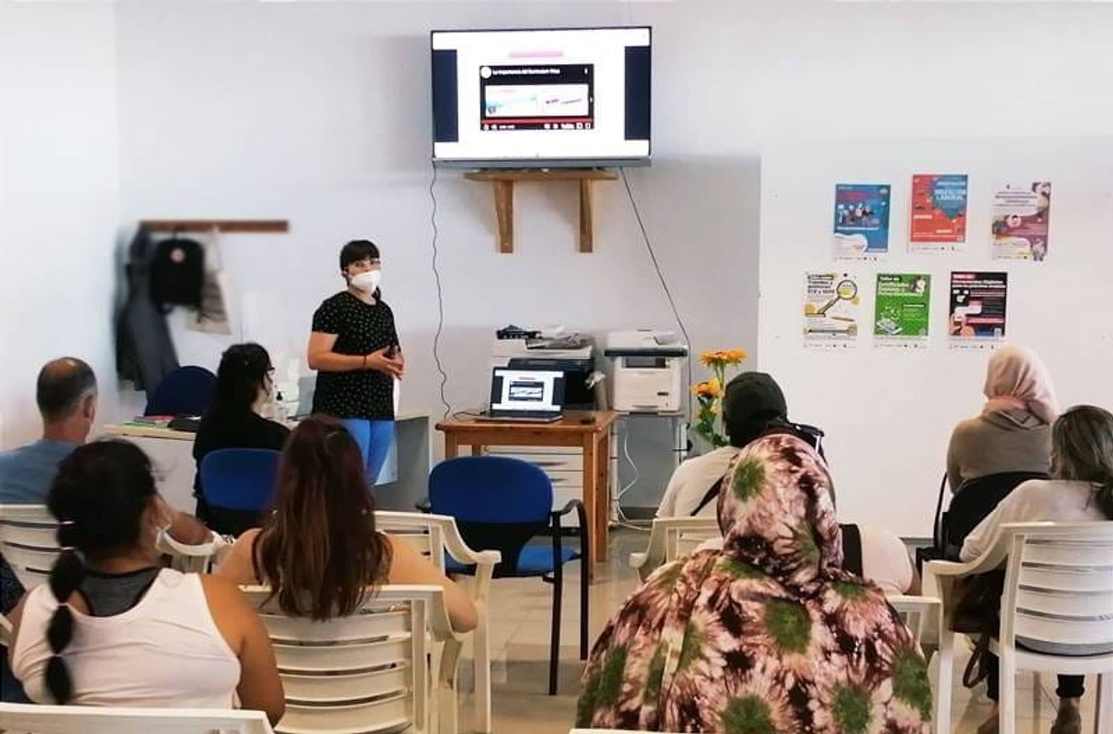 Talleres de empleo, cualificación y tramitación de ayudas en Yaiza