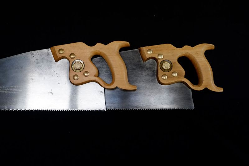 Set of Spear & Jackson, 26" Spearior 88 Saws, 6 PPI, Jointed & Sharpened. Matching Pair: Rip & Cross-cut