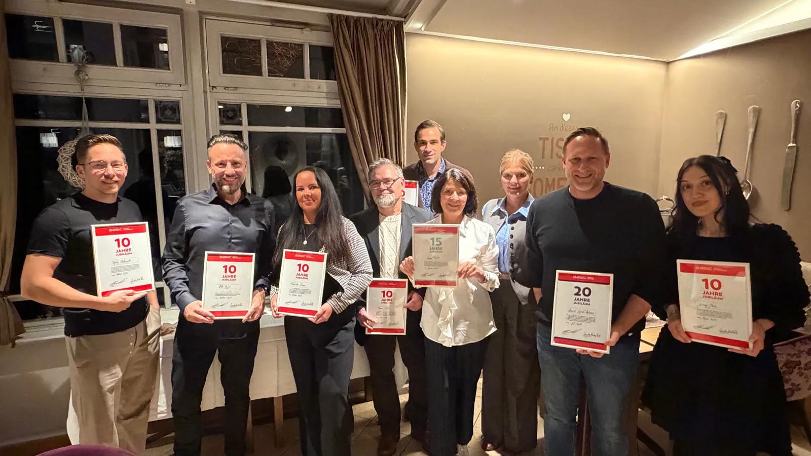 Gruppenfoto BASIC Jubilare