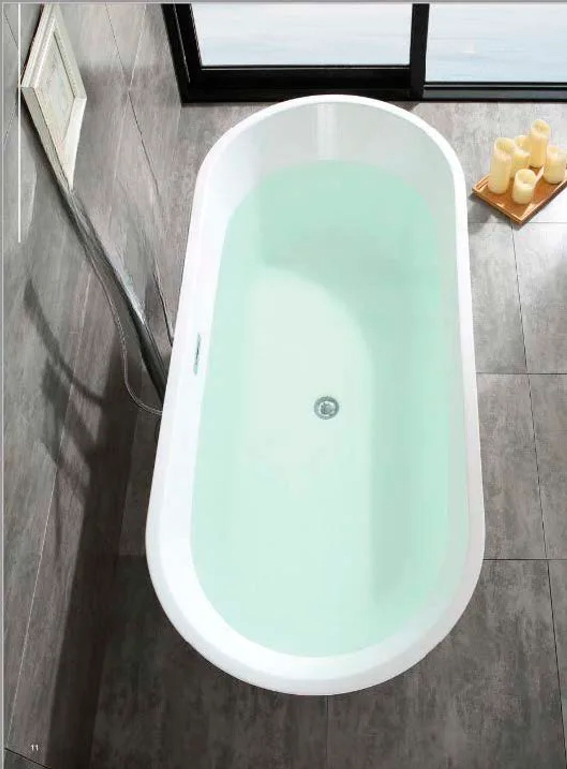 Bañera BAE-1 Blanco Brillante, vista ambientada