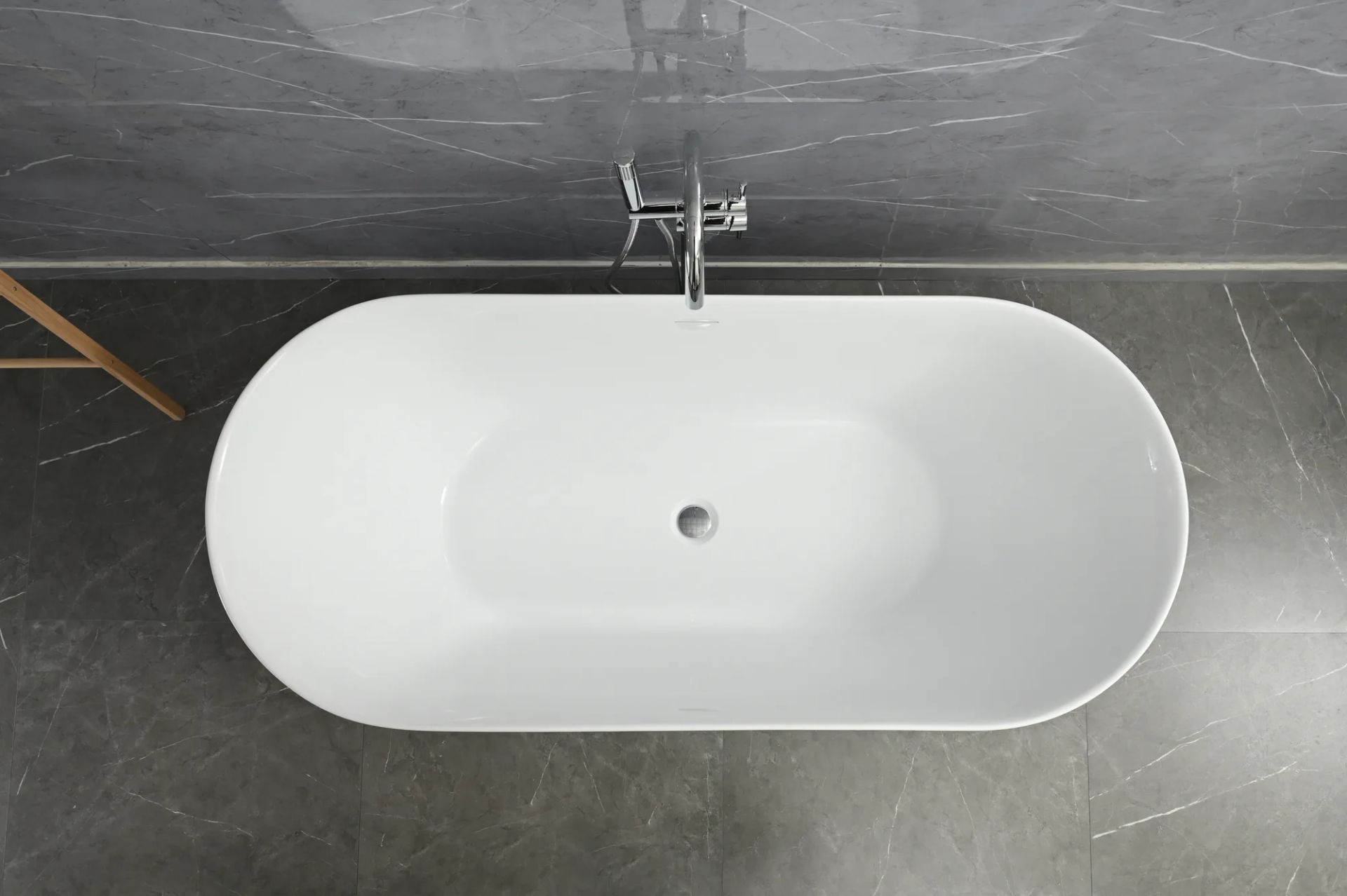 Bañera BAE-2 Blanco Brillante, vista ambientada