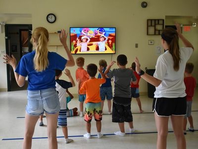 children at dance at Rambling Pines Day Camp