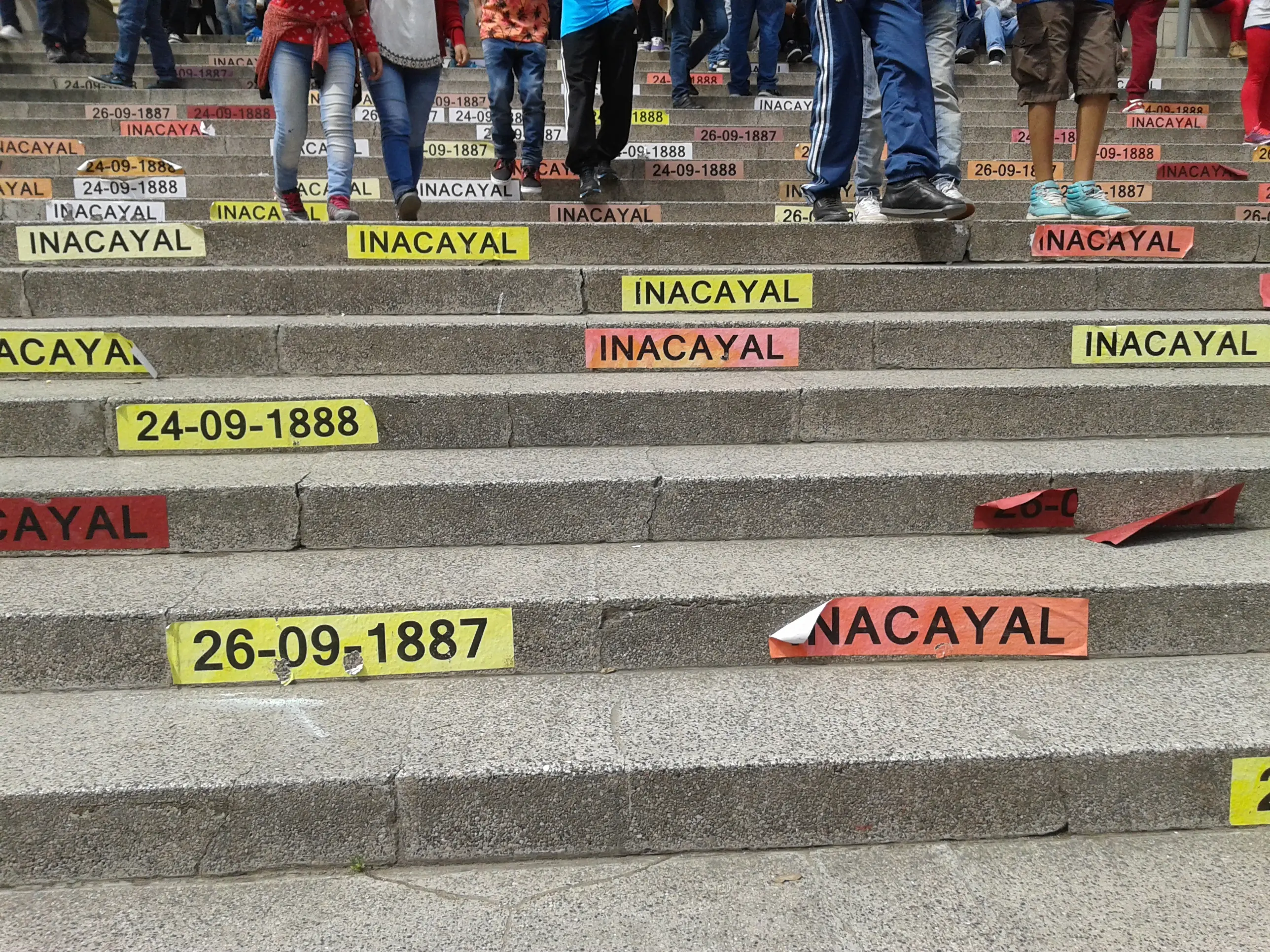 Inacayal – De la serie JUNTARSE 62/30.000