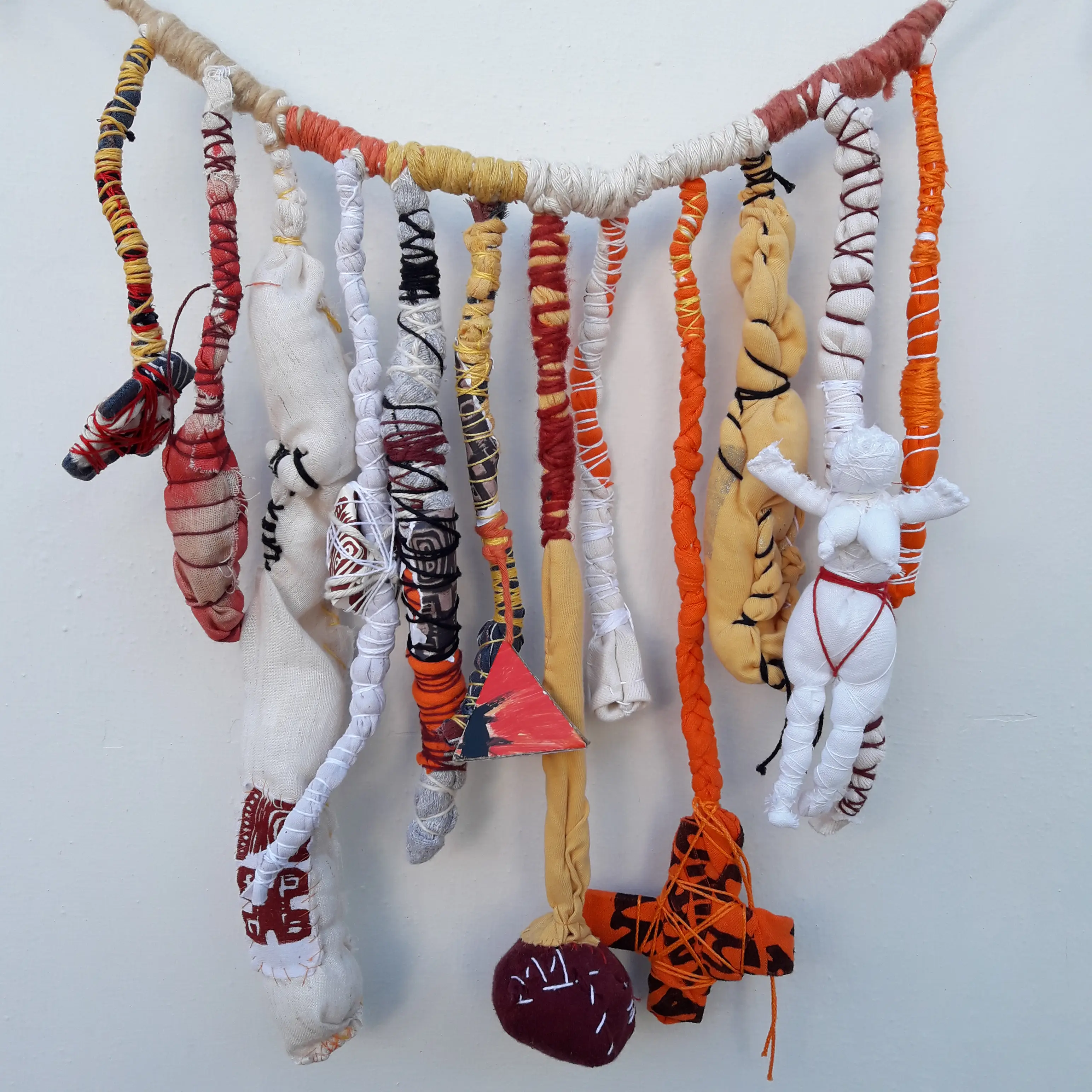 Recuerdos resguardados V. De la serie JUNTARSE 122/30.000