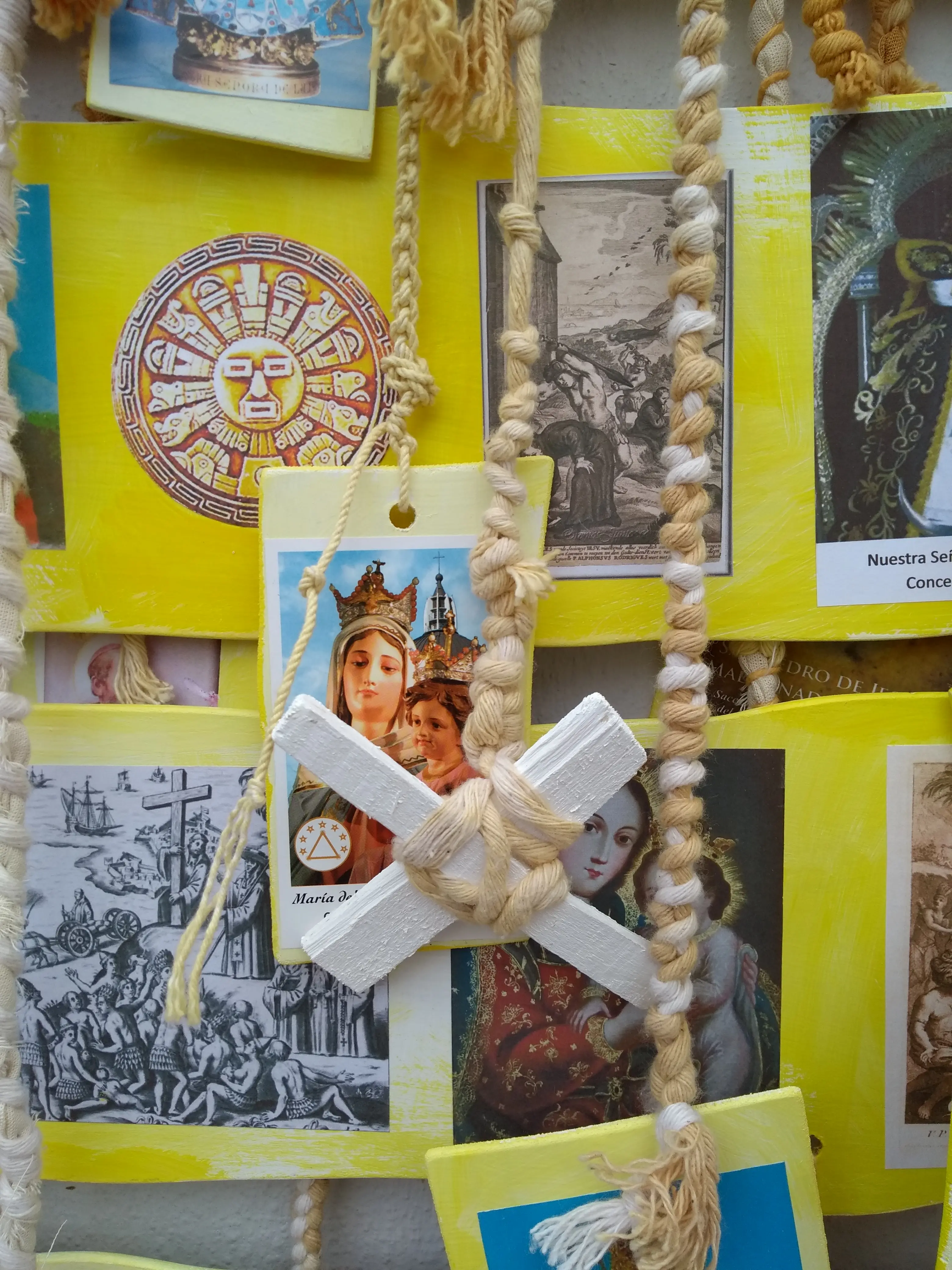 Retablo nómade para creyentes de la América que no fue. De la serie Juntarse 64 /30.000