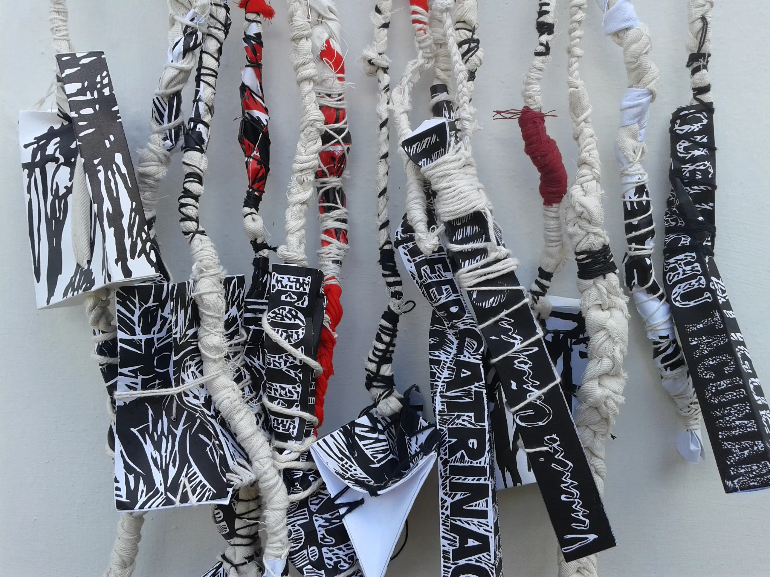 Identidades ocultas De la serie JUNTARSE 84/30.000