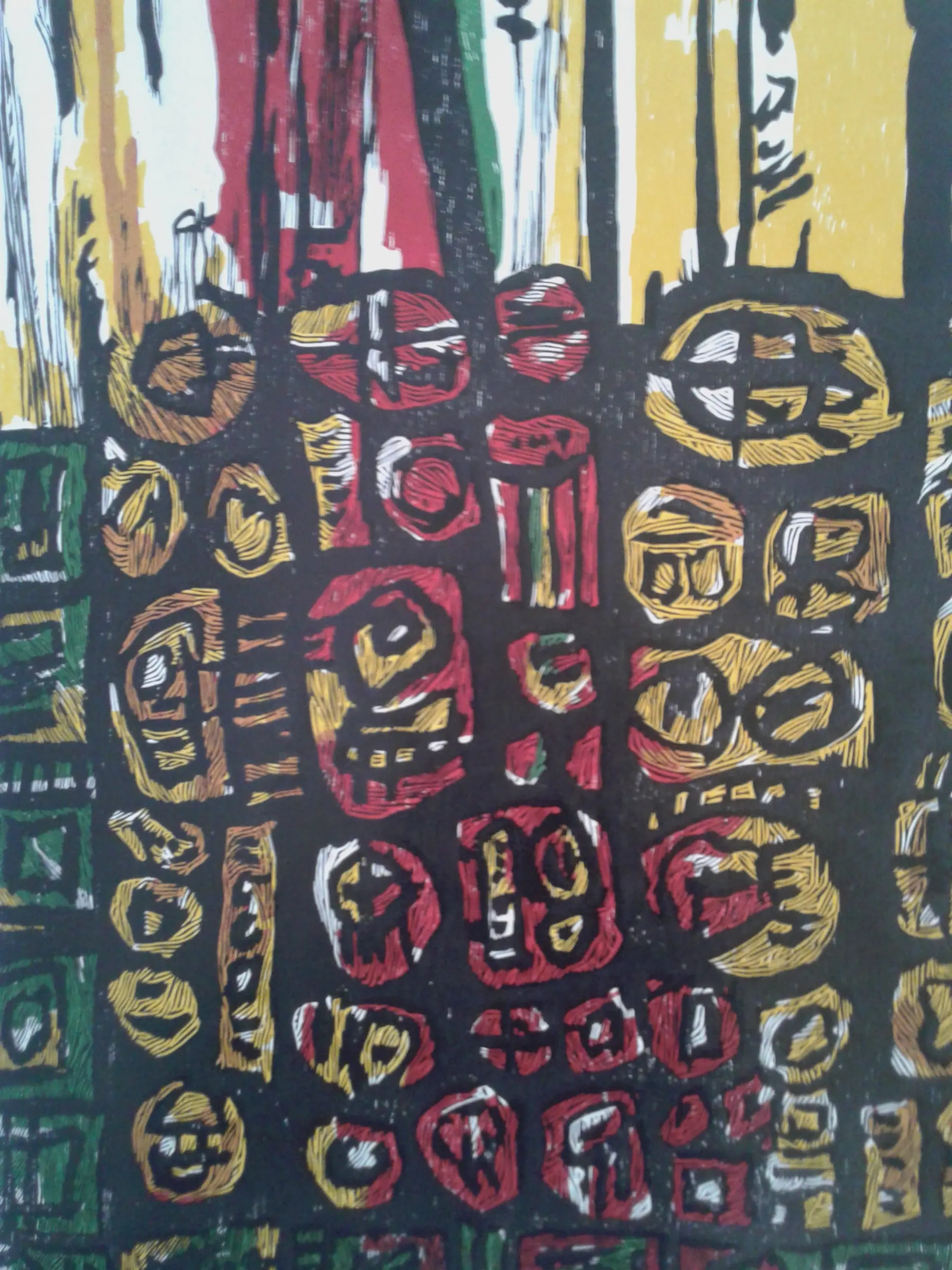 Caja conteniendo escritos referidos a sucesos de la América que no fue