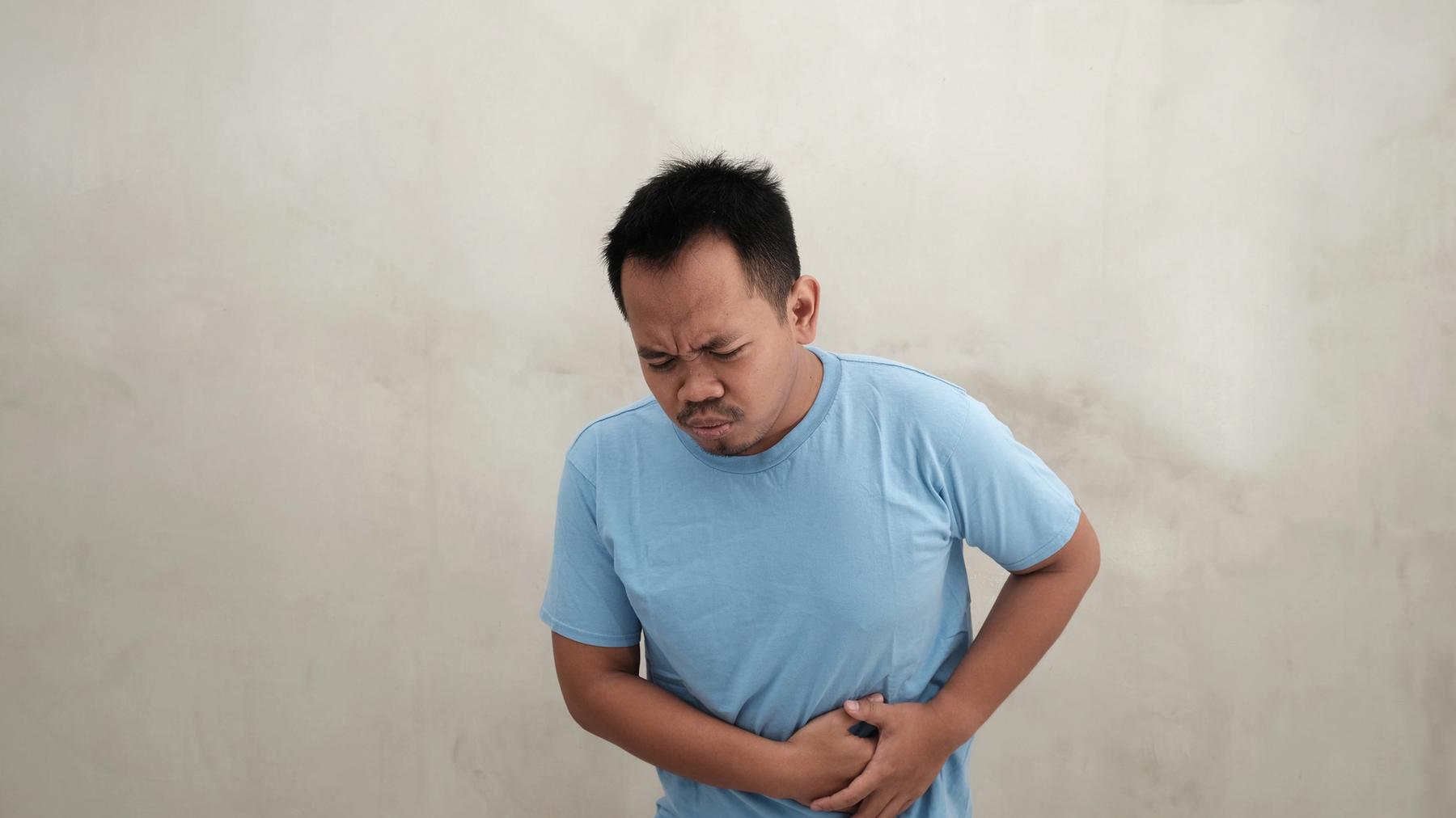 lower left abdominal pain