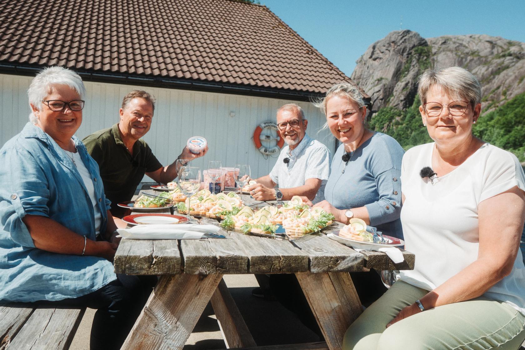 Hvis du tror at ferdigpillede reker ikke er like ferske som de du finner i fiskedisken, bør du ta deg en tur til vakre Åna-Siri nordvest på Sørlandet.