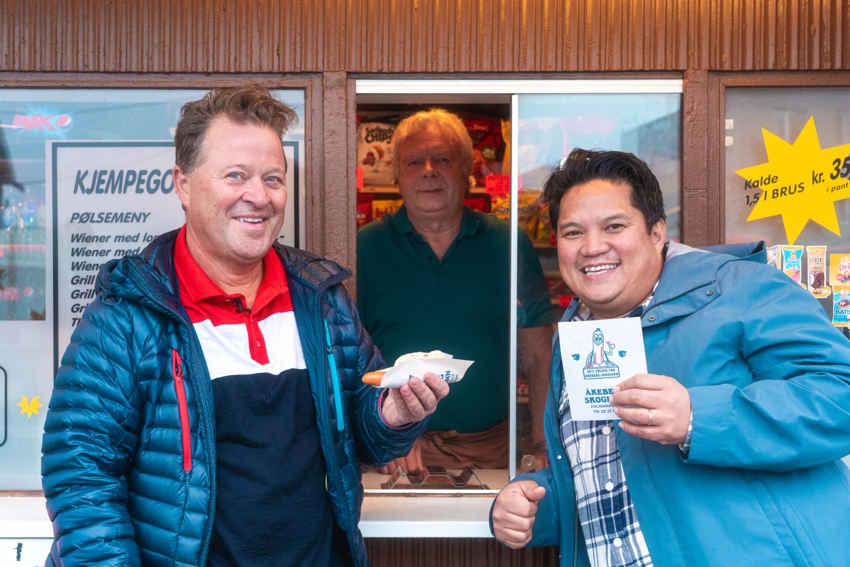 Åkeberg Skoglunn-pølser er ikke bare ettertraktet av matentusiaster. Flere av byens kiosker, butikker og restauranter kjøper pølsene sine fra håndverksprodusenten.  