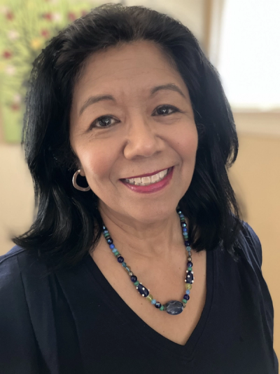 A headshot of Lisa Lopez Snyder smiling.