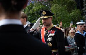 Det siste farvel til kong Harald V, i bilder