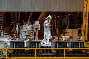 Trabajadores del sector industrial logran un aumento salarial del 4,4%