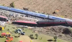 Al menos 68 muertos tras el violento choque entre dos trenes en España