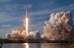 La era del turismo espacial, cien kilómetros para una vista fuera de este mundo