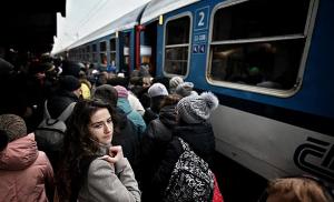 Noruega contribuye con evacuación médica y con traslado de refugiados desde Moldavia