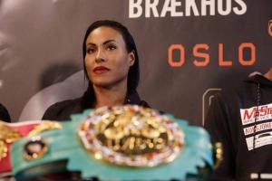 Cecilia Brækhus: La Primera Dama del Boxeo Mundial