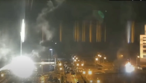 Se incendia la planta nuclear más grande de Europa tras bombardeo ruso en Ucrania