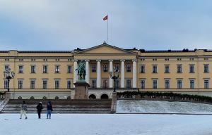 La nuera de la Princesa Mette-Marit de Noruega causa controversia en los medios tras aparecer en polemica fotografía