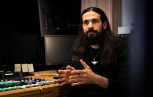 Musikken til den iranske Black Metal musikeren Sina Winter er ulovlig i hjemlandet