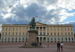 Crisis en la Casa Real: Hallan fotos de Mette-Marit en la mansión de Epstein mientras Noruega contiene el aliento