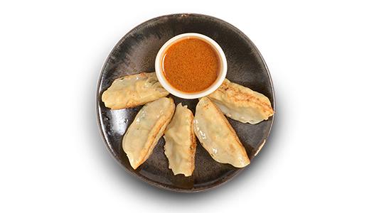 steamed chicken gyoza