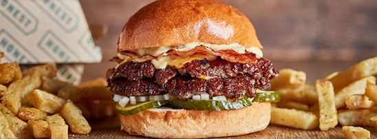 DOUBLE SMASHED BACON Burger incl. a side