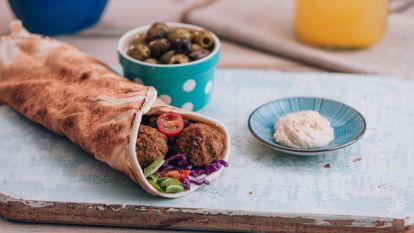 Tuck into Greek Takeaway in Oxford
