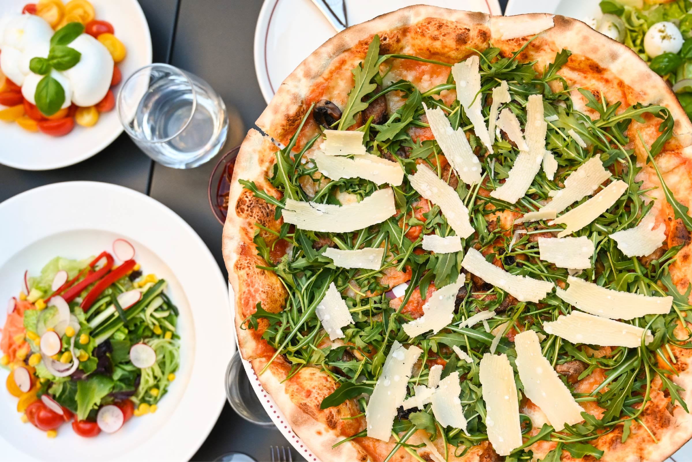 Ordina Crazy Pizza a domicilio