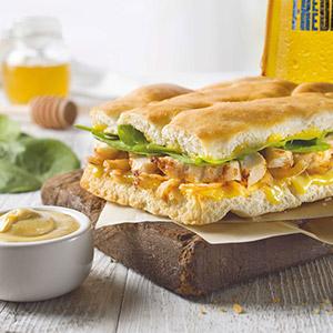 Focaccia de Pollo Miel y Mostaza