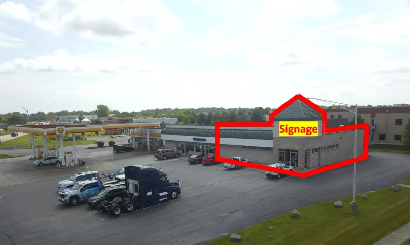 1447 US Highway 136