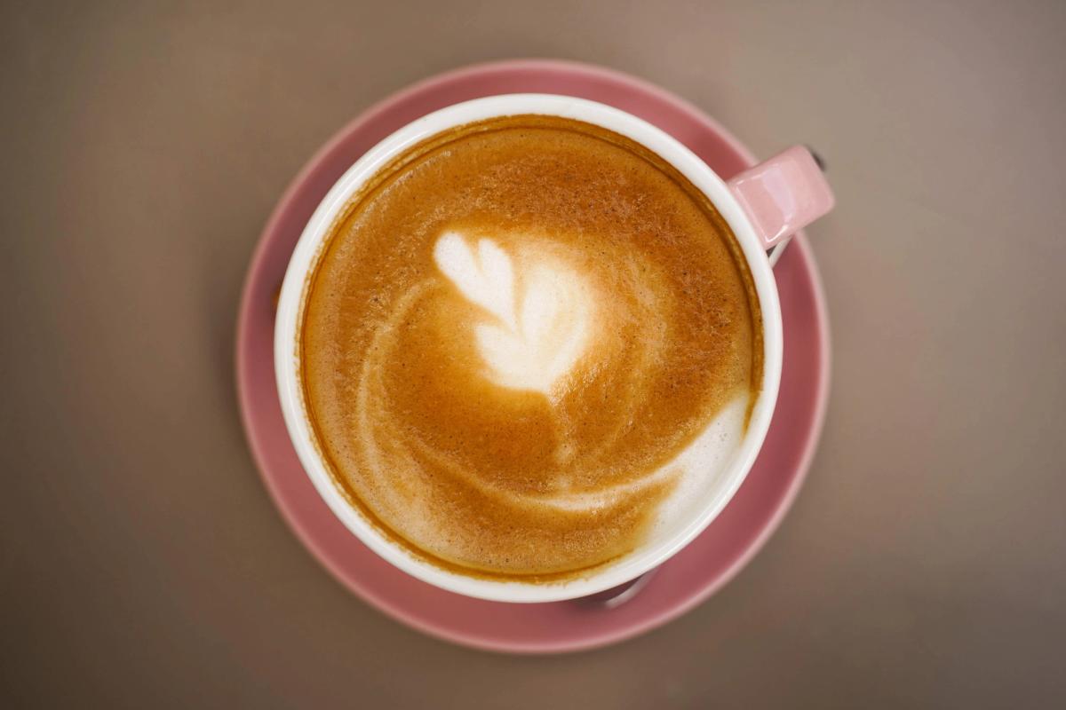 Coffee brewing method affects cholesterol and dementia risk — new research on filtered versus unfiltered coffee.