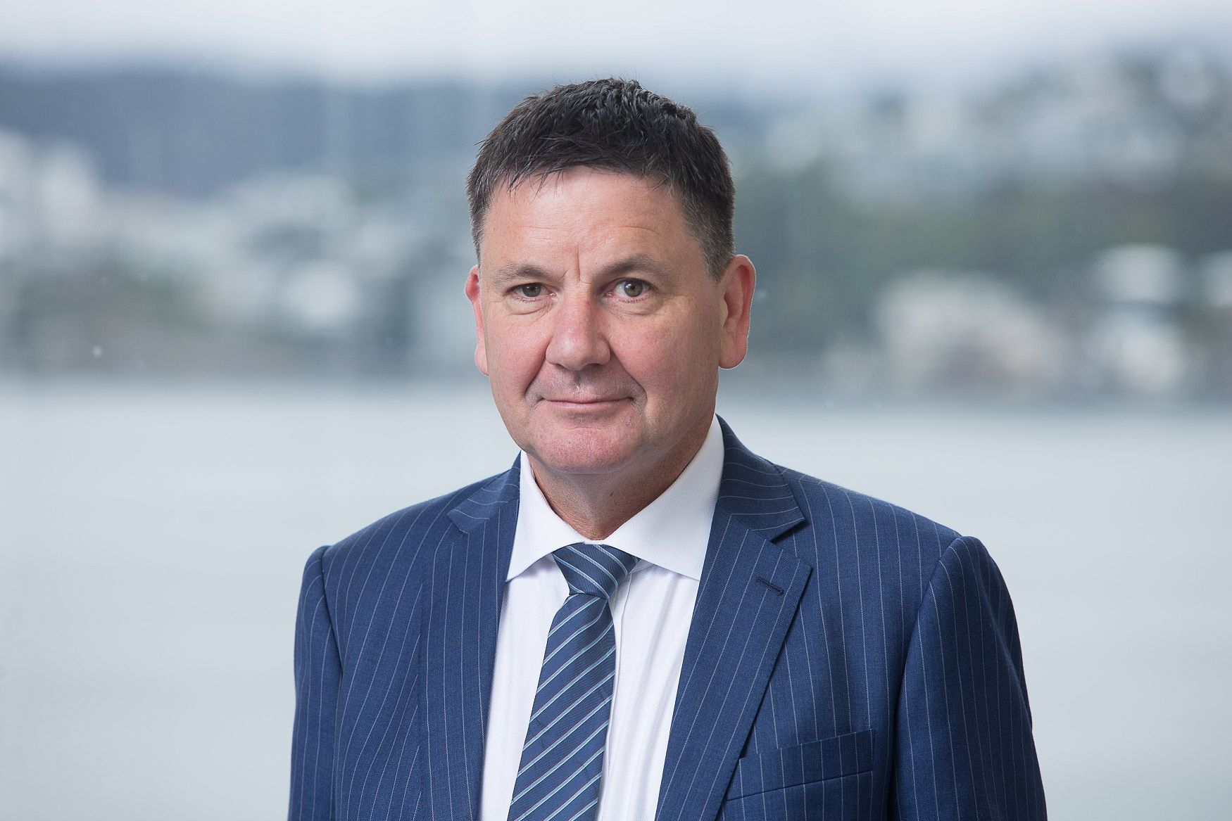 UK's Top Privacy Regulator Resigns Over 'Inappropriate' Humour